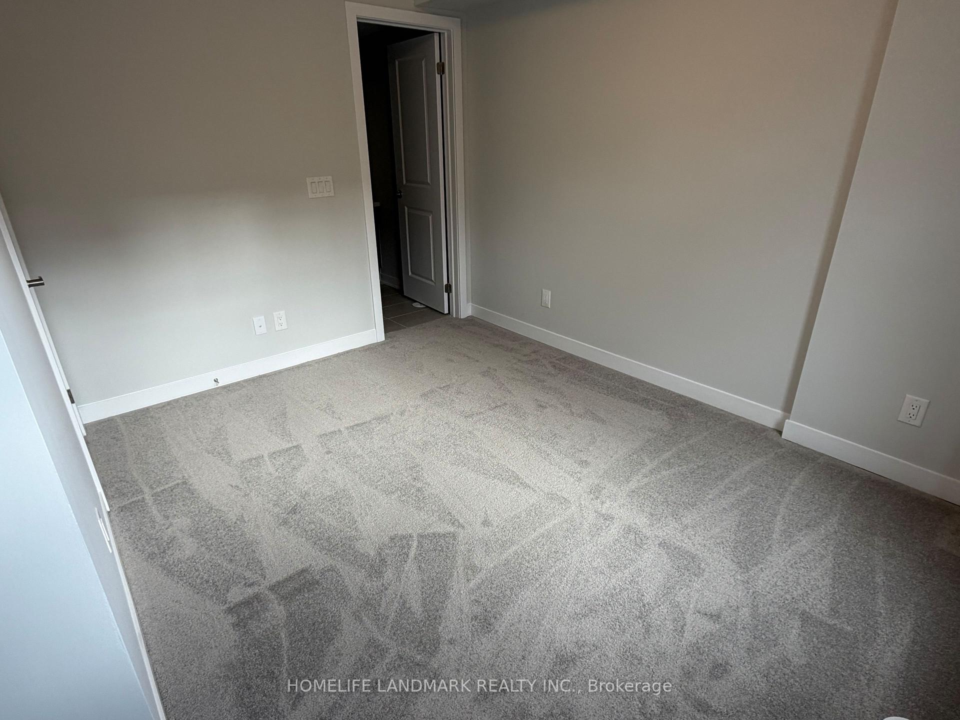 Photo 11 of 48 York Downs Boulevard, Markham, Angus Glen — HOMEH