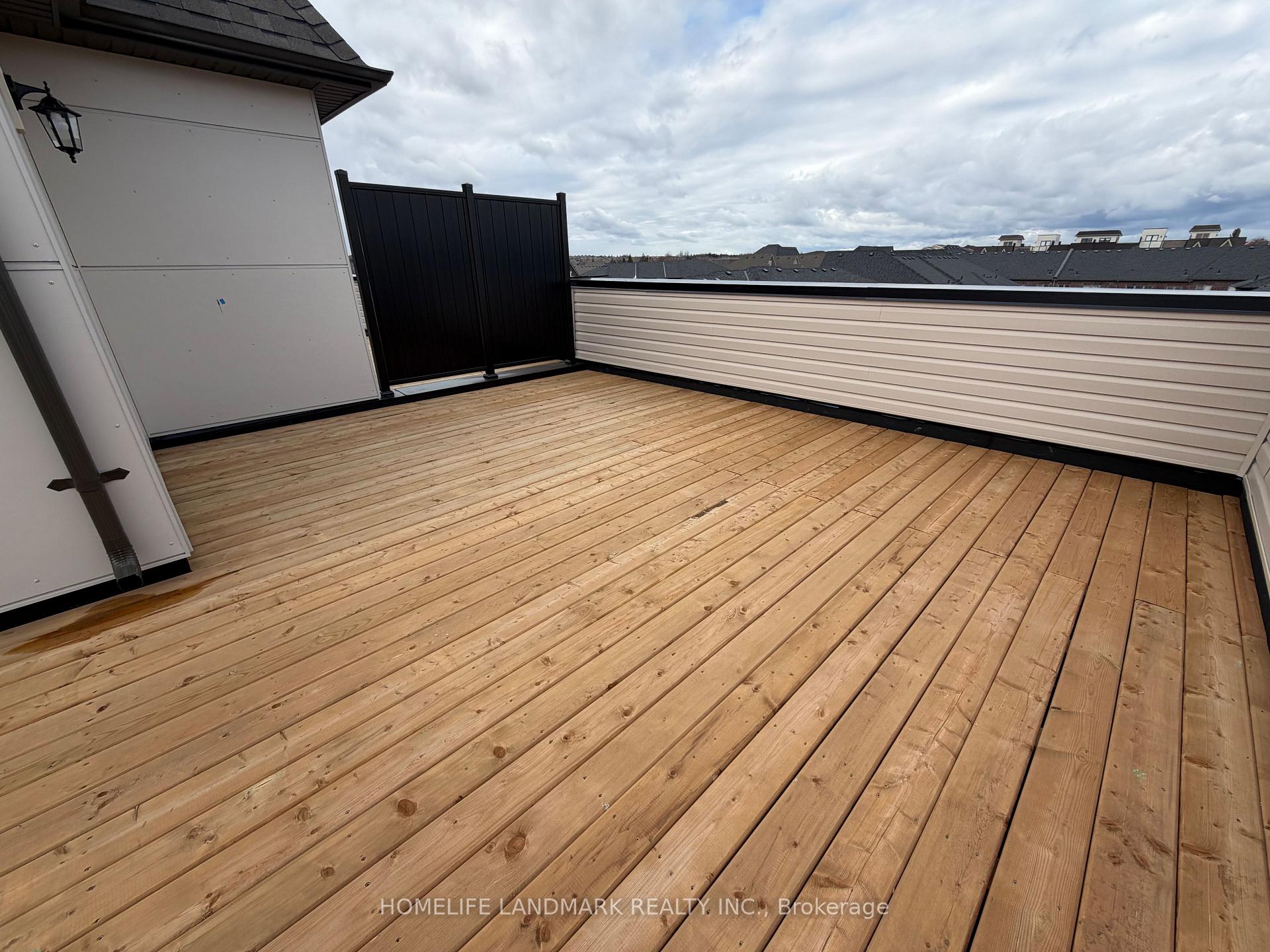 Photo 13 of 48 York Downs Boulevard, Markham, Angus Glen — HOMEH