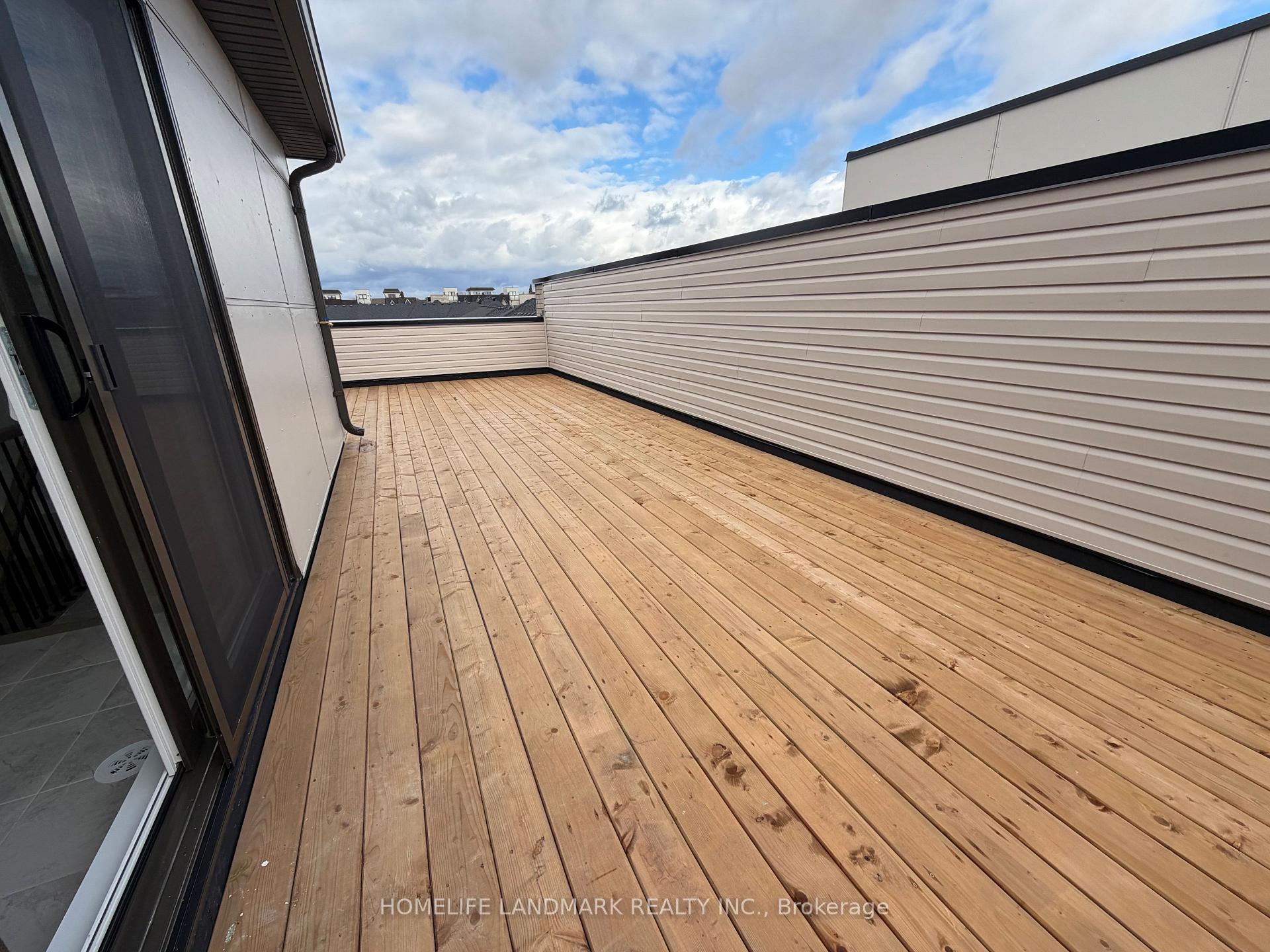 Photo 14 of 48 York Downs Boulevard, Markham, Angus Glen — HOMEH