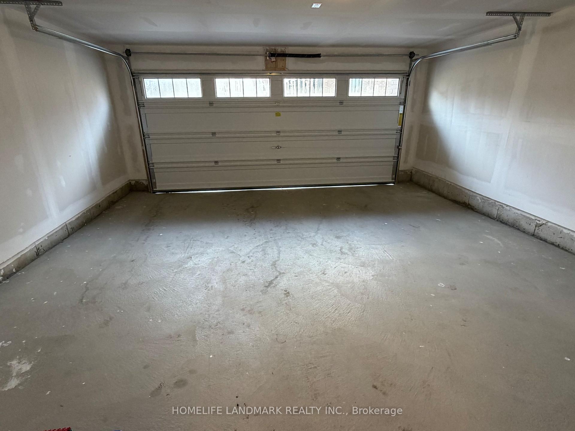 Photo 15 of 48 York Downs Boulevard, Markham, Angus Glen — HOMEH