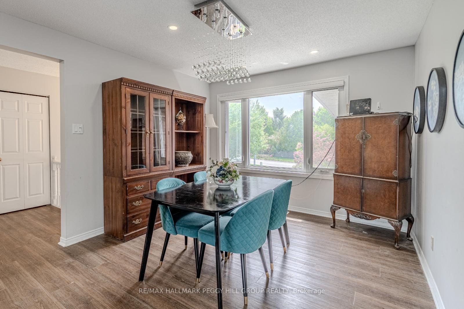 Photo 10 of 2076 Chantler Street, Innisfil, Stroud — HOMEH