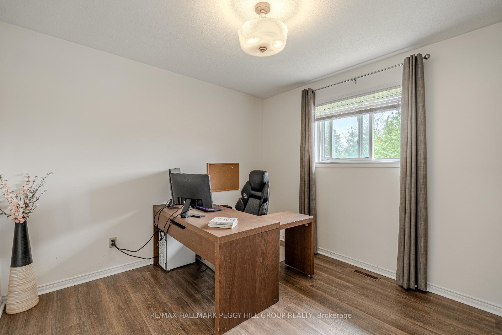 Photo 11 of 2076 Chantler Street, Innisfil, Stroud — HOMEH