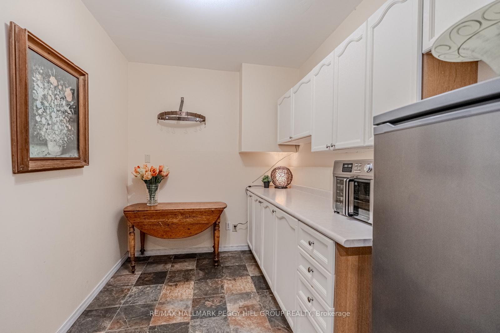 Photo 22 of 2076 Chantler Street, Innisfil, Stroud — HOMEH