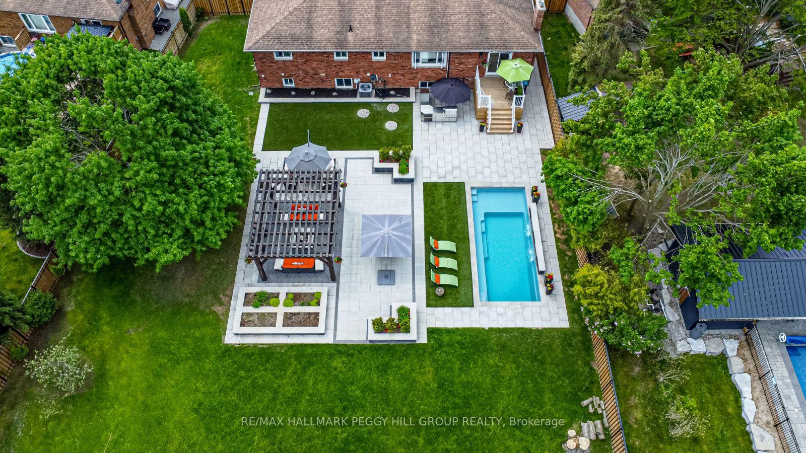 Photo 35 of 2076 Chantler Street, Innisfil, Stroud — HOMEH