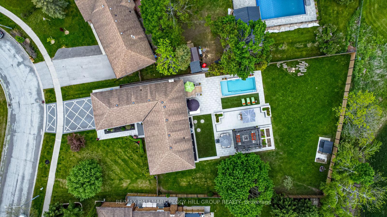 Photo 36 of 2076 Chantler Street, Innisfil, Stroud — HOMEH