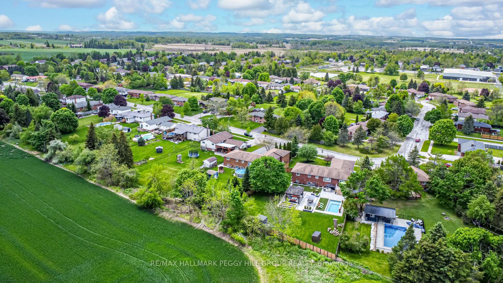 Photo 37 of 2076 Chantler Street, Innisfil, Stroud — HOMEH