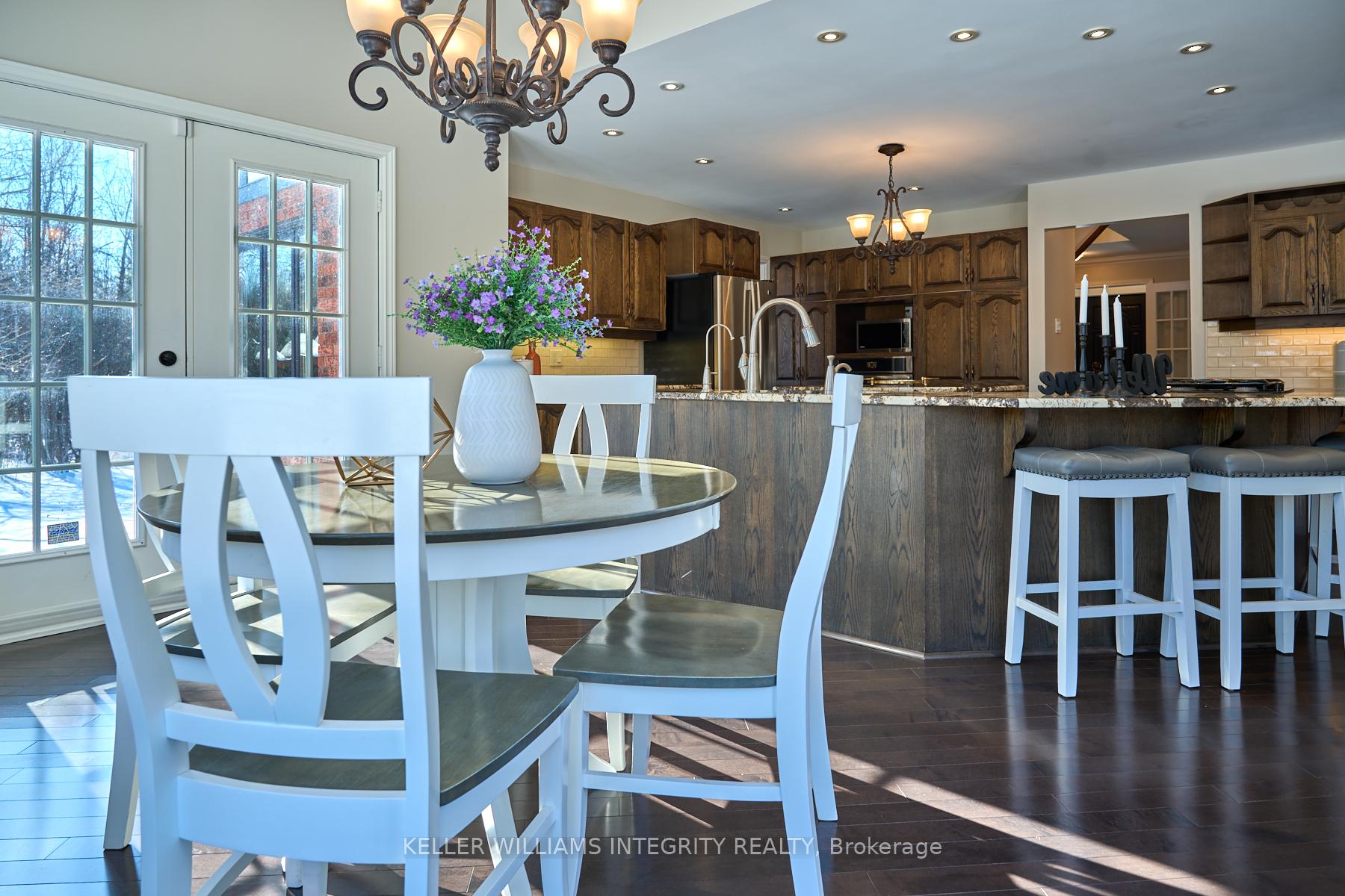 Photo 12 of 5820 Knights Drive E, Ottawa, Manotick East to Manotick Station — HOMEH