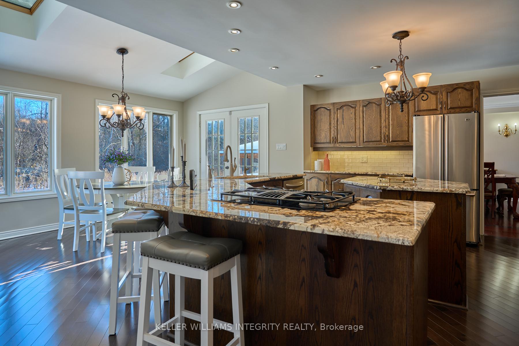 Photo 14 of 5820 Knights Drive E, Ottawa, Manotick East to Manotick Station — HOMEH