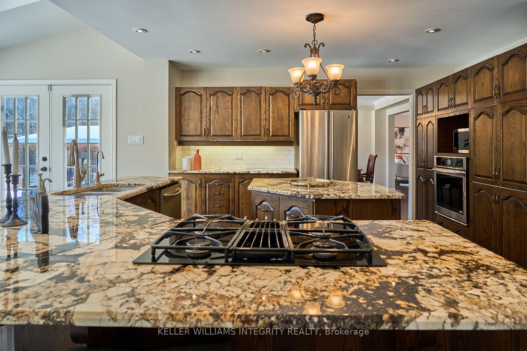 Photo 15 of 5820 Knights Drive E, Ottawa, Manotick East to Manotick Station — HOMEH