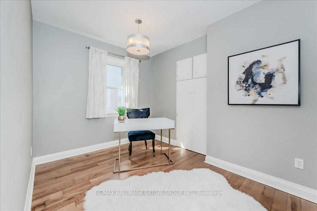 Photo 9 of 61 Stirling Avenue S, Kitchener — HOMEH