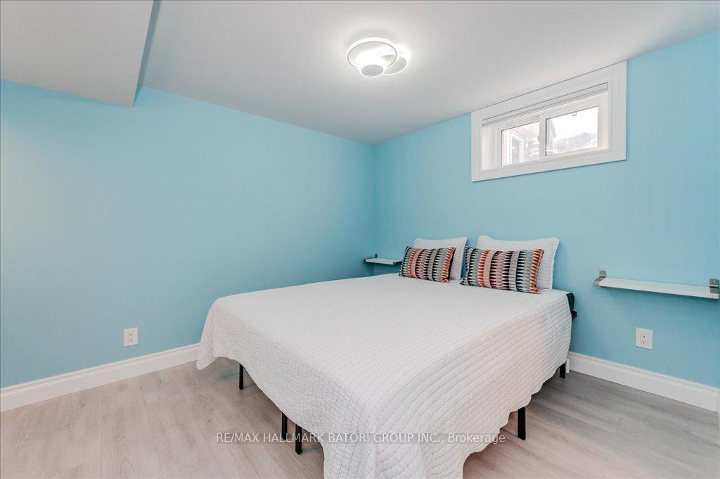 Photo 17 of 61 Stirling Avenue S, Kitchener — HOMEH