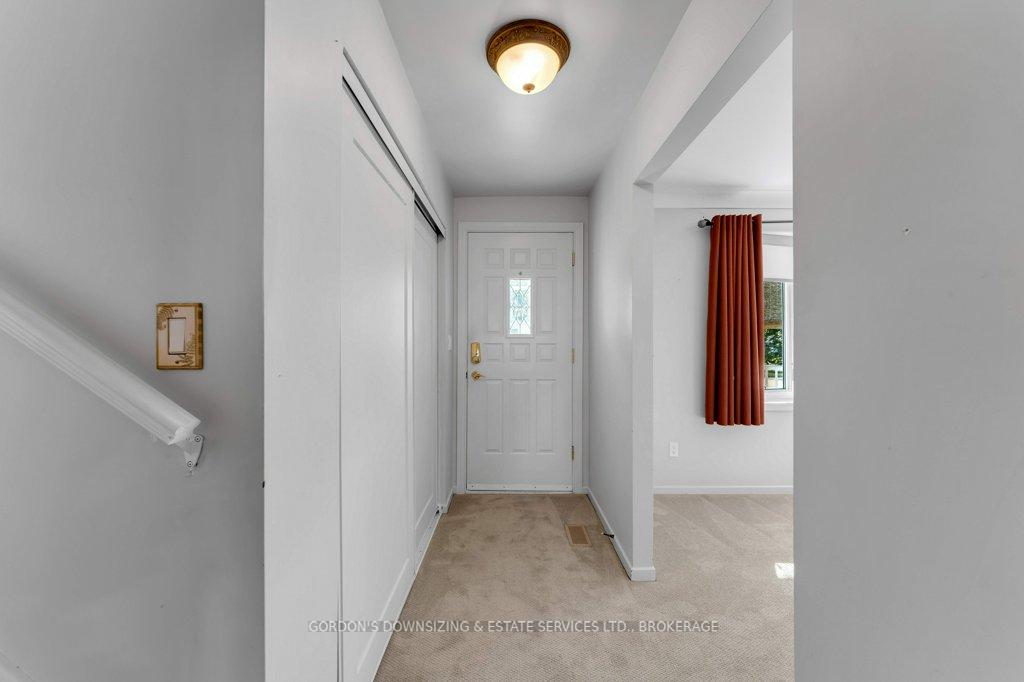 Photo 3 of 869 Haverhill Drive, Kingston, City Southwest — HOMEH