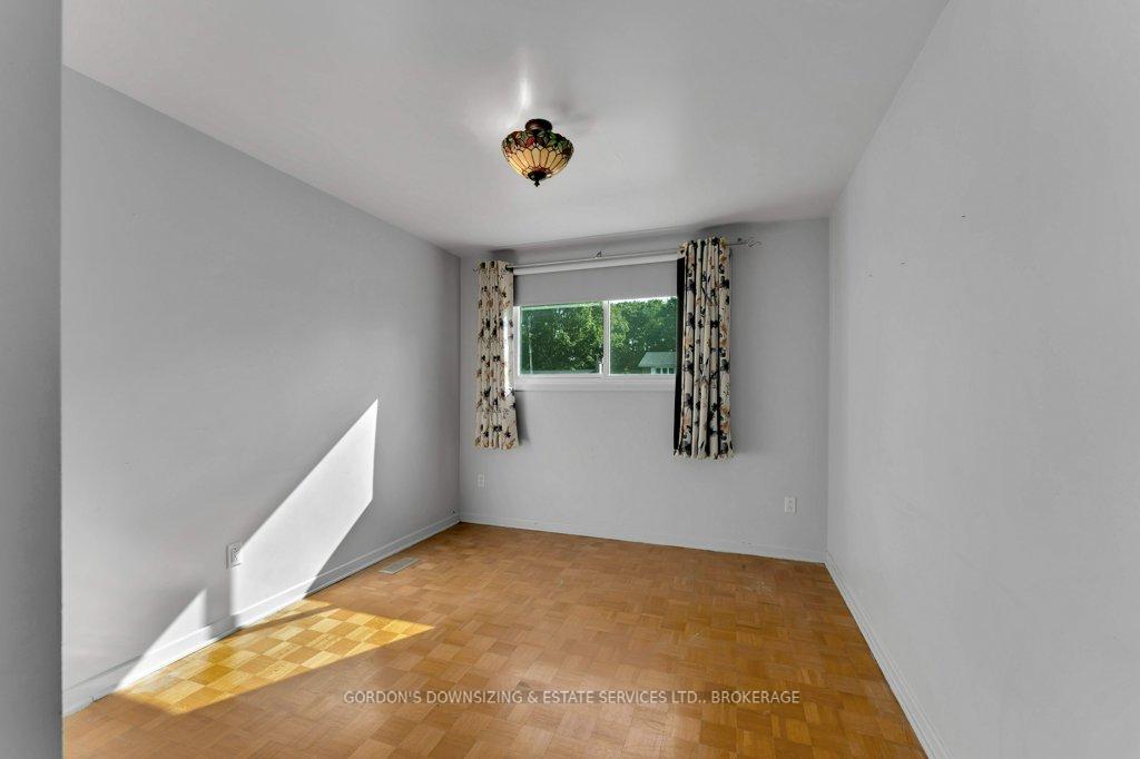 Photo 17 of 869 Haverhill Drive, Kingston, City Southwest — HOMEH