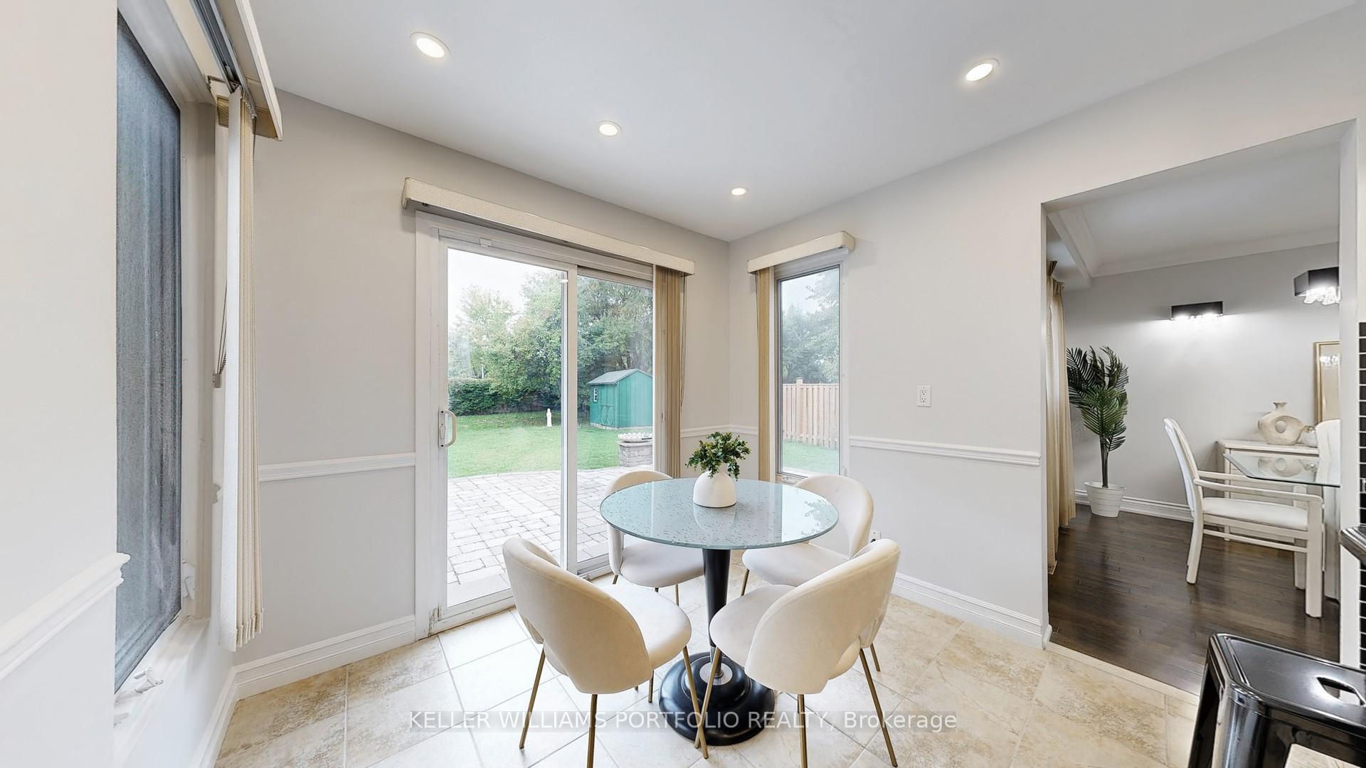 Photo 11 of 10 Valleyview Road, Markham, Thornlea — HOMEH