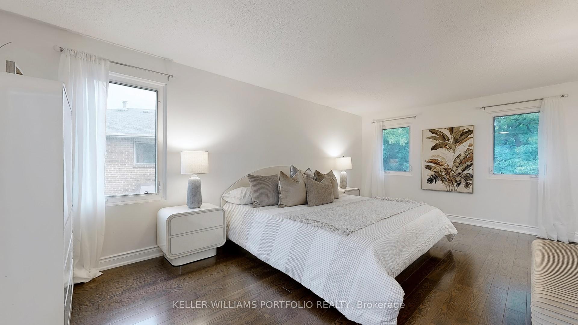 Photo 16 of 10 Valleyview Road, Markham, Thornlea — HOMEH
