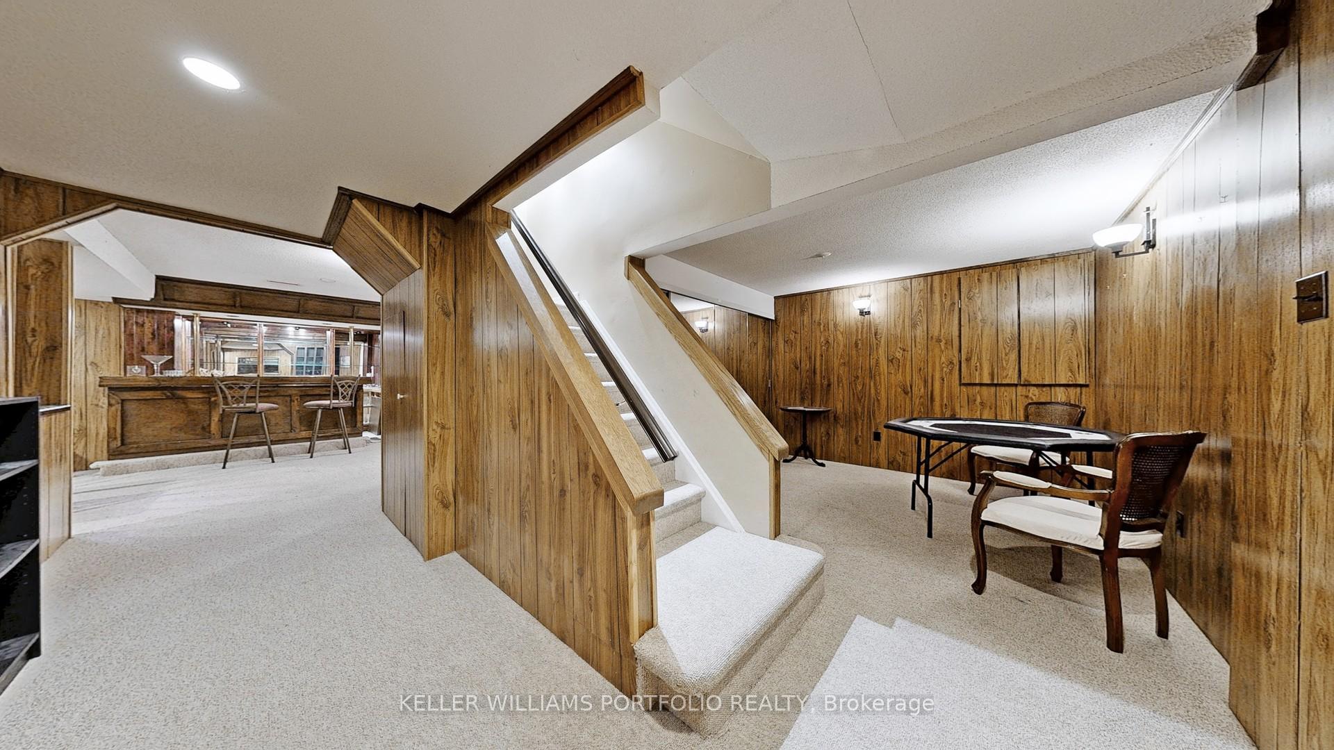 Photo 24 of 10 Valleyview Road, Markham, Thornlea — HOMEH