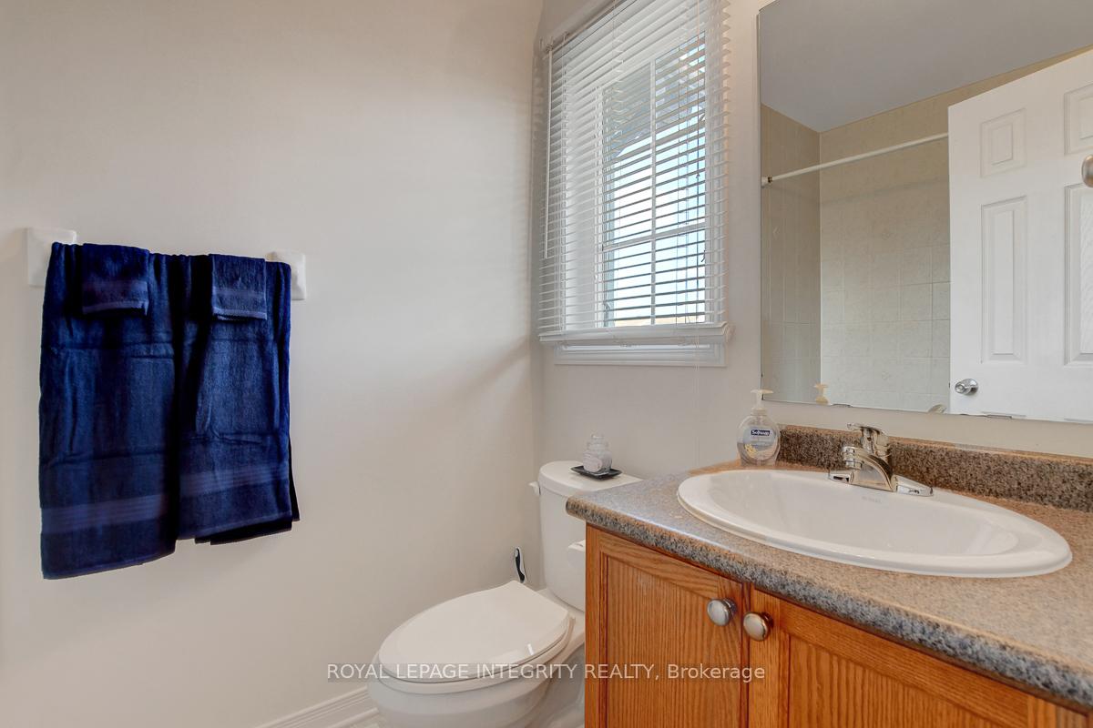 Photo 15 of 302 Brigitta Street, Ottawa, Kanata - Emerald Meadows/Trailwest — HOMEH