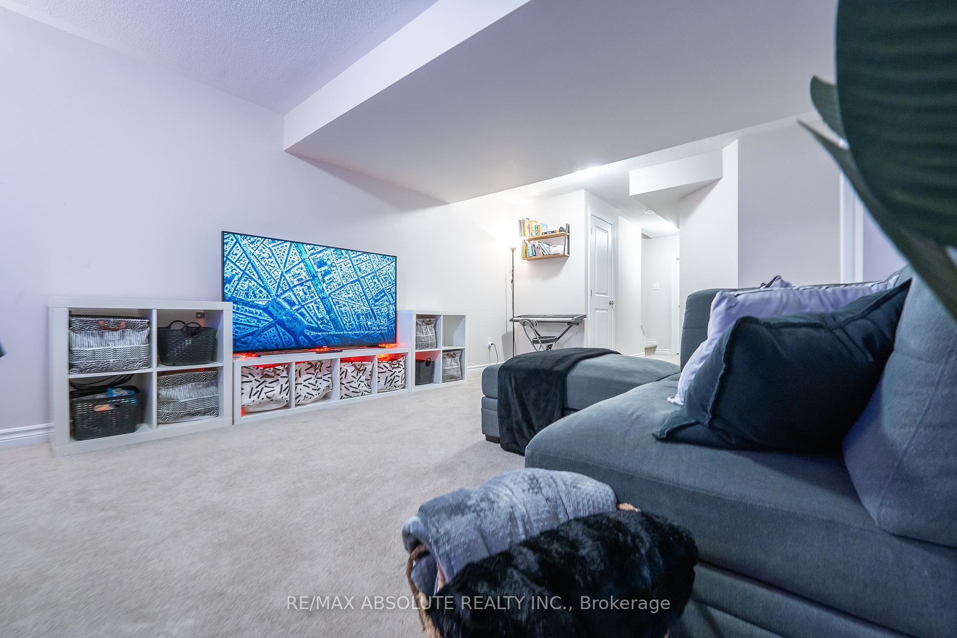 Photo 28 of 318 Livery Street, Ottawa, Kanata - Emerald Meadows/Trailwest — HOMEH