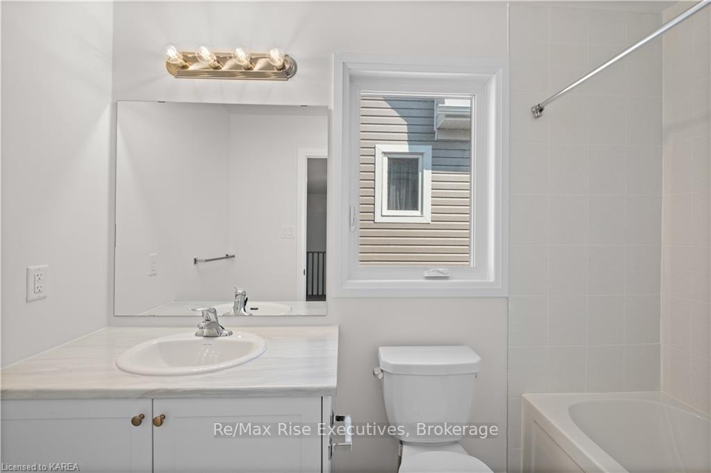 Photo 5 of 107 Gildersleeve Boulevard, Loyalist, Bath — HOMEH