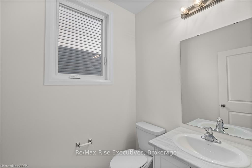 Photo 8 of 107 Gildersleeve Boulevard, Loyalist, Bath — HOMEH