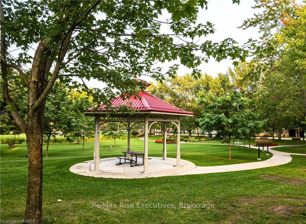 Photo 10 of 107 Gildersleeve Boulevard, Loyalist, Bath — HOMEH
