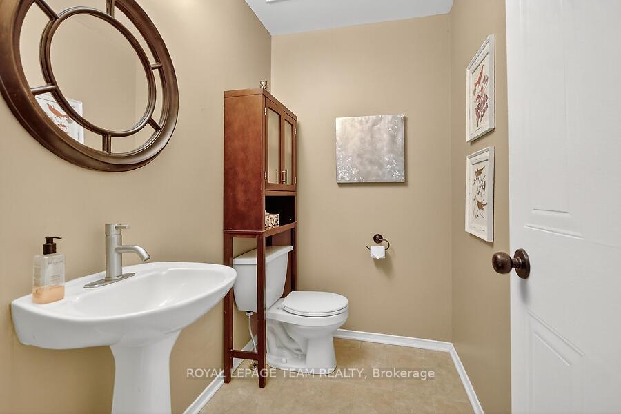 Photo 21 of 22 Birchfield Avenue, Ottawa, Kanata - Emerald Meadows/Trailwest — HOMEH