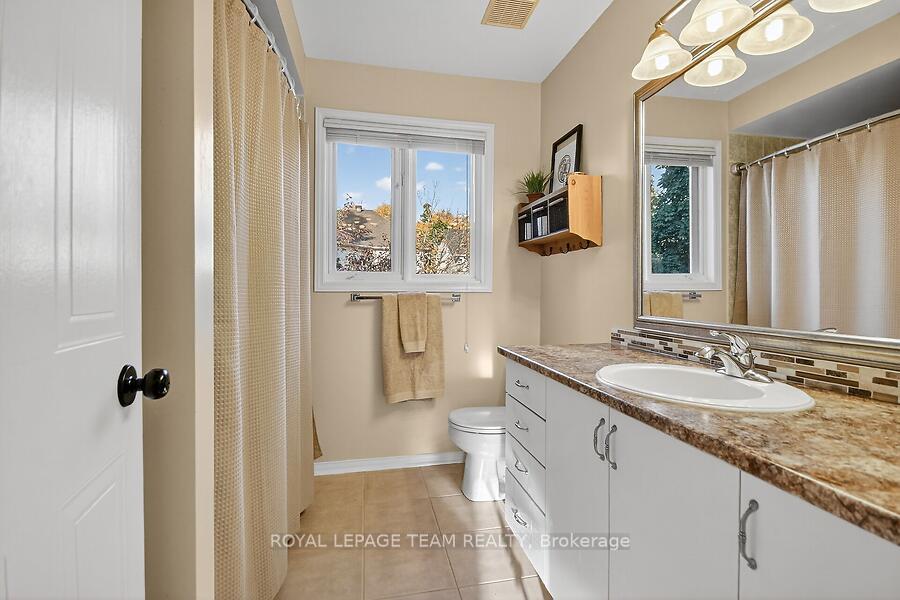 Photo 29 of 22 Birchfield Avenue, Ottawa, Kanata - Emerald Meadows/Trailwest — HOMEH