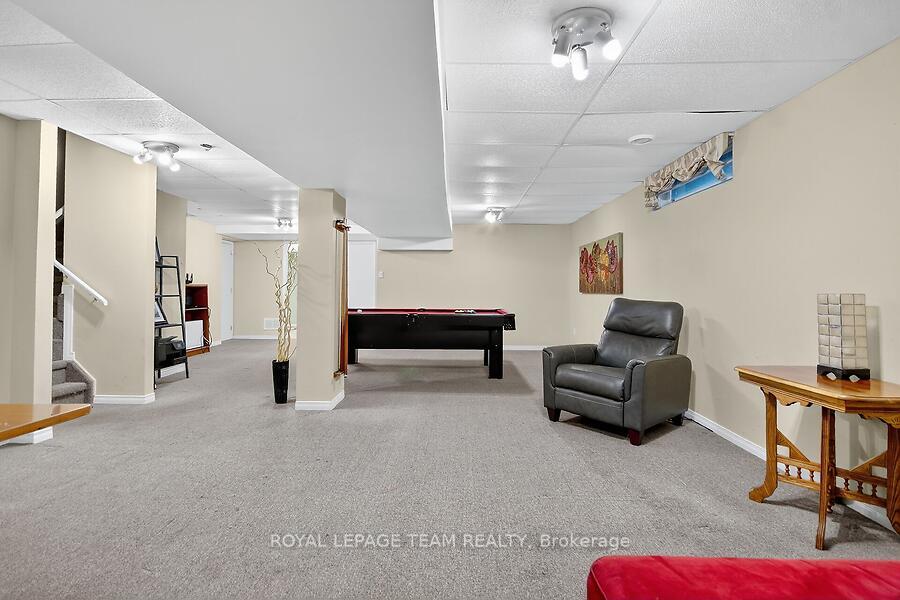 Photo 34 of 22 Birchfield Avenue, Ottawa, Kanata - Emerald Meadows/Trailwest — HOMEH
