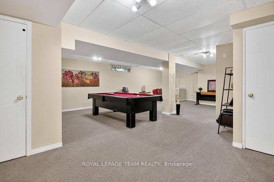 Photo 36 of 22 Birchfield Avenue, Ottawa, Kanata - Emerald Meadows/Trailwest — HOMEH