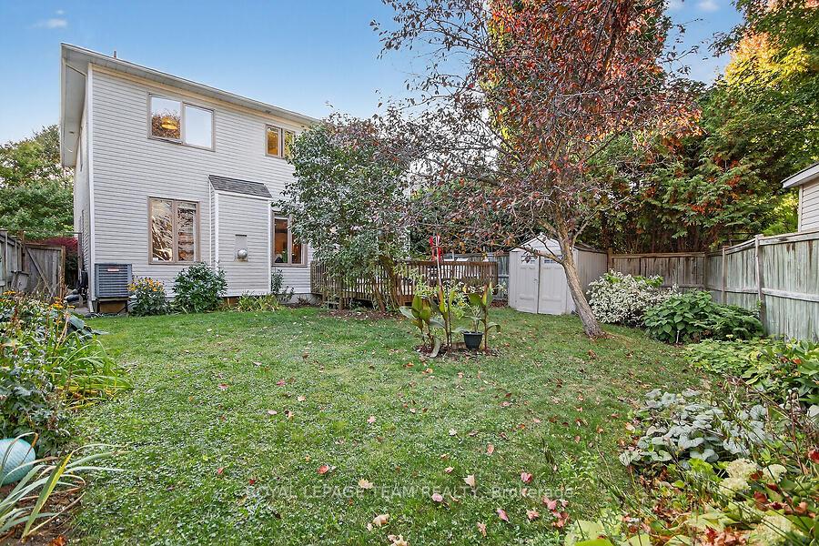 Photo 42 of 22 Birchfield Avenue, Ottawa, Kanata - Emerald Meadows/Trailwest — HOMEH