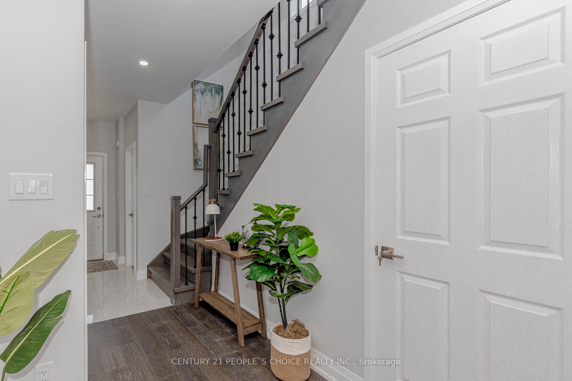 Photo 7 of 64 Dewberry Drive, Kitchener — HOMEH
