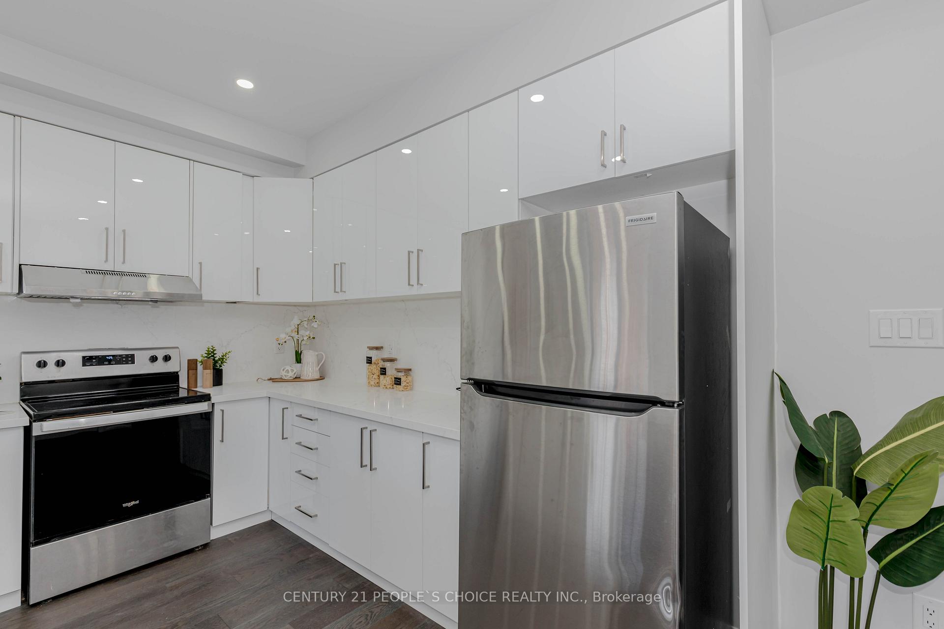 Photo 9 of 64 Dewberry Drive, Kitchener — HOMEH