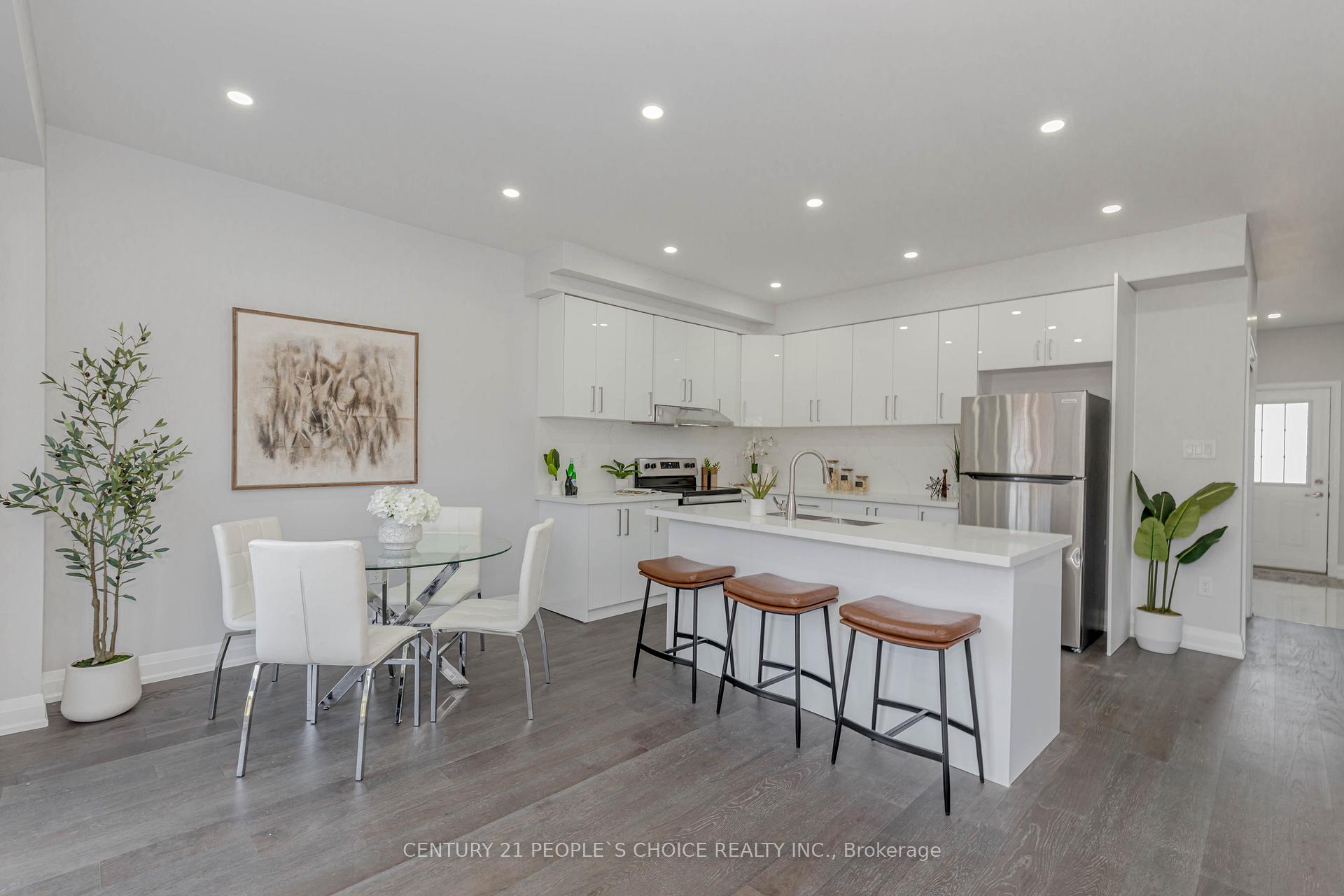 Photo 14 of 64 Dewberry Drive, Kitchener — HOMEH