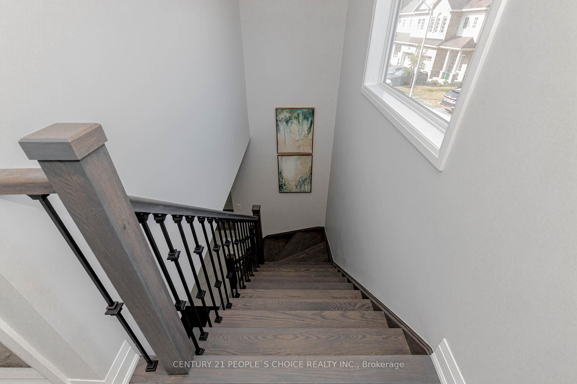 Photo 19 of 64 Dewberry Drive, Kitchener — HOMEH
