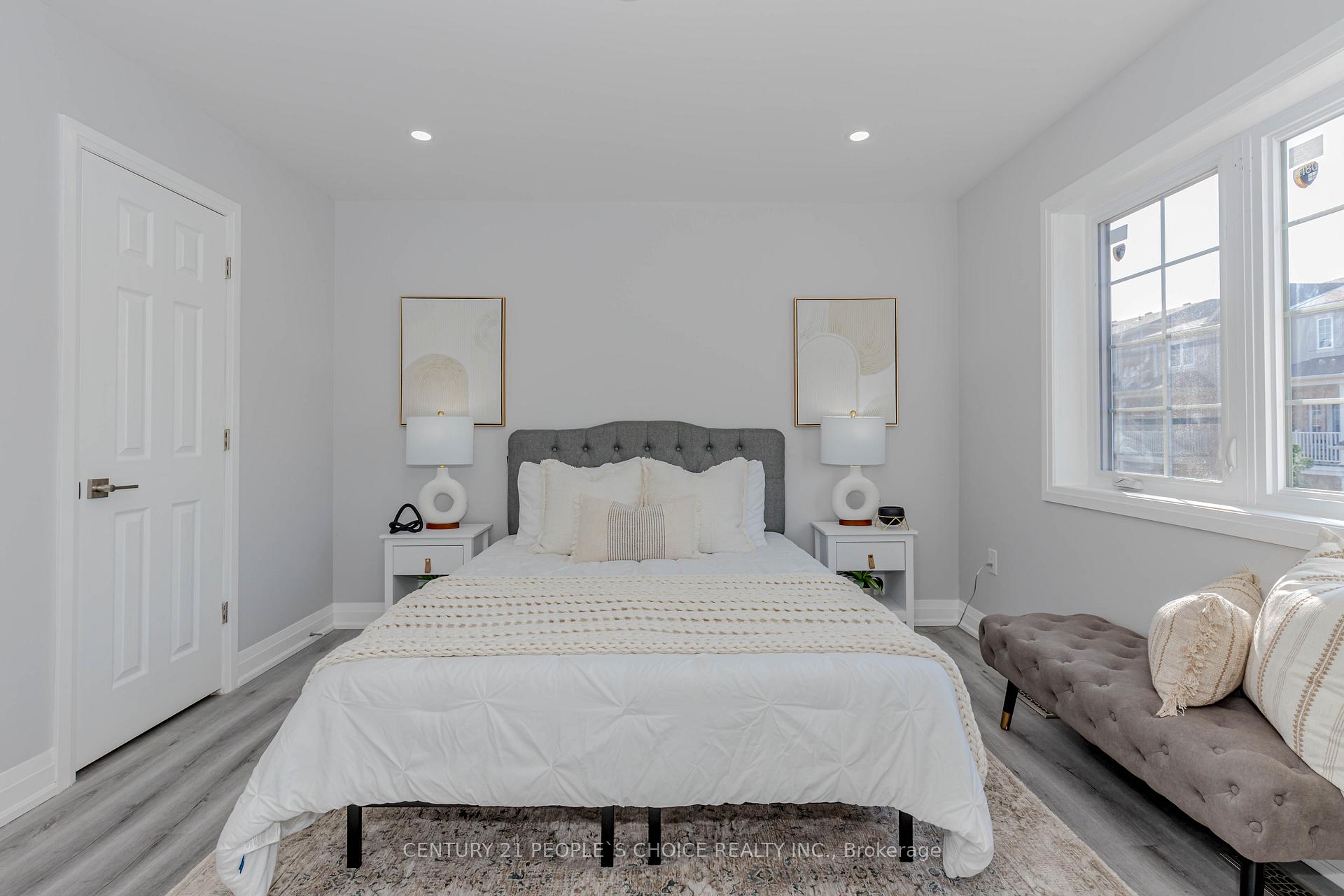 Photo 24 of 64 Dewberry Drive, Kitchener — HOMEH