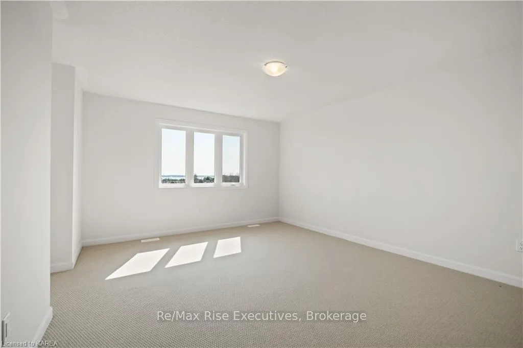 Photo 6 of 119 Gildersleeve Boulevard, Loyalist, Bath — HOMEH