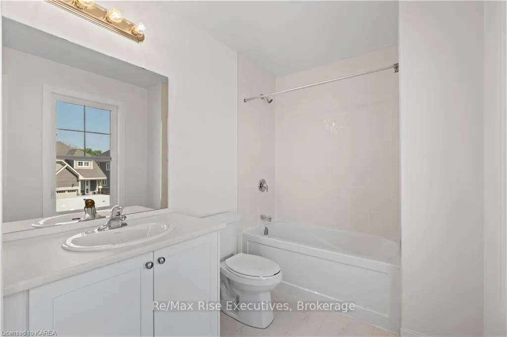 Photo 10 of 119 Gildersleeve Boulevard, Loyalist, Bath — HOMEH
