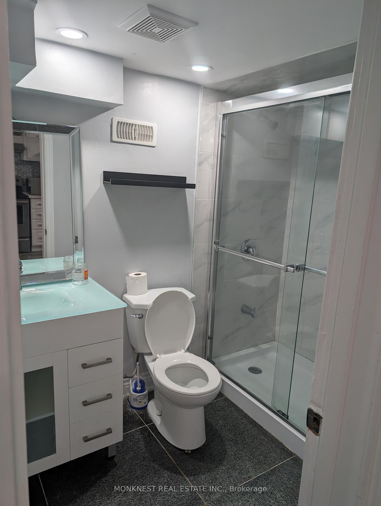 Photo 5 of Unit Lower, 511 Queensdale Avenue, Hamilton, Eastmount — HOMEH