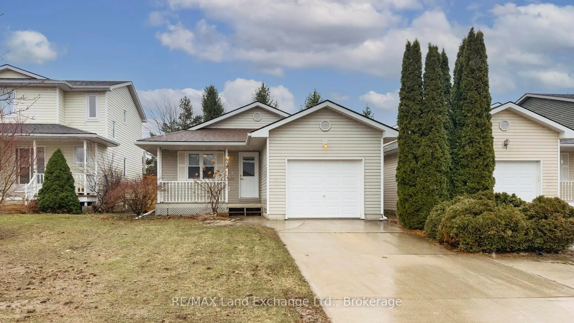 Photo 1 of 658 Stewart Drive, Kincardine — HOMEH