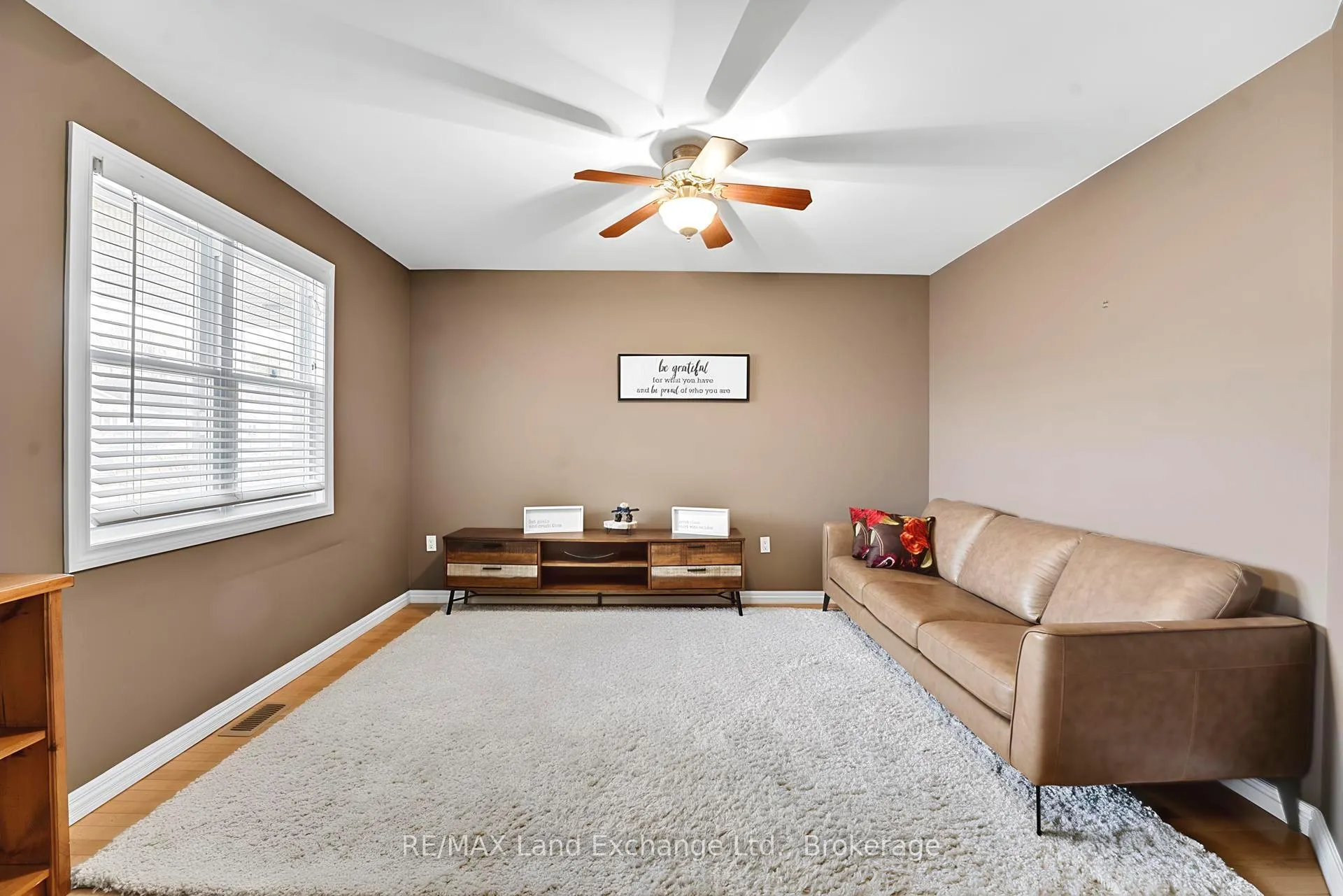 Photo 3 of 658 Stewart Drive, Kincardine — HOMEH
