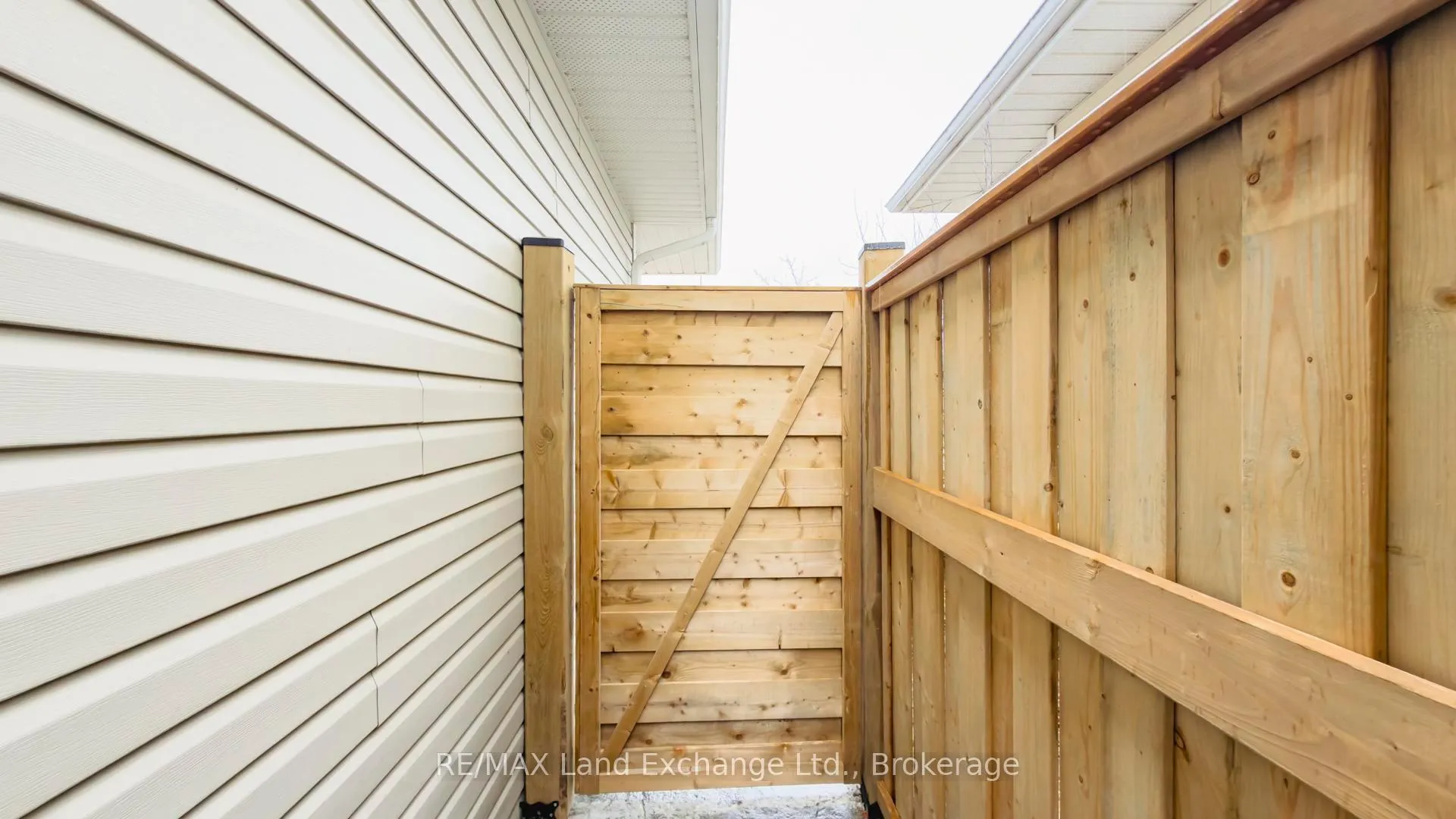 Photo 27 of 658 Stewart Drive, Kincardine — HOMEH