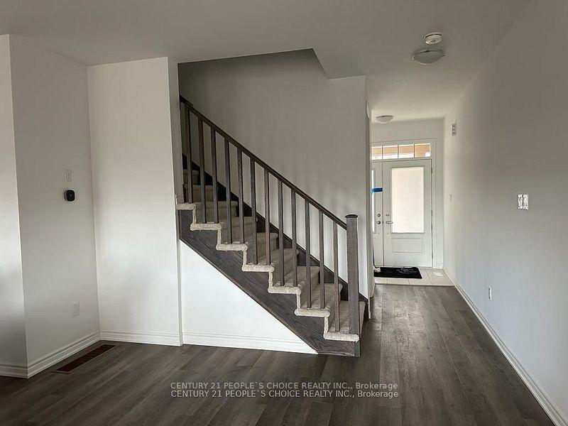 Photo 4 of 49 Histand Trail, Kitchener — HOMEH