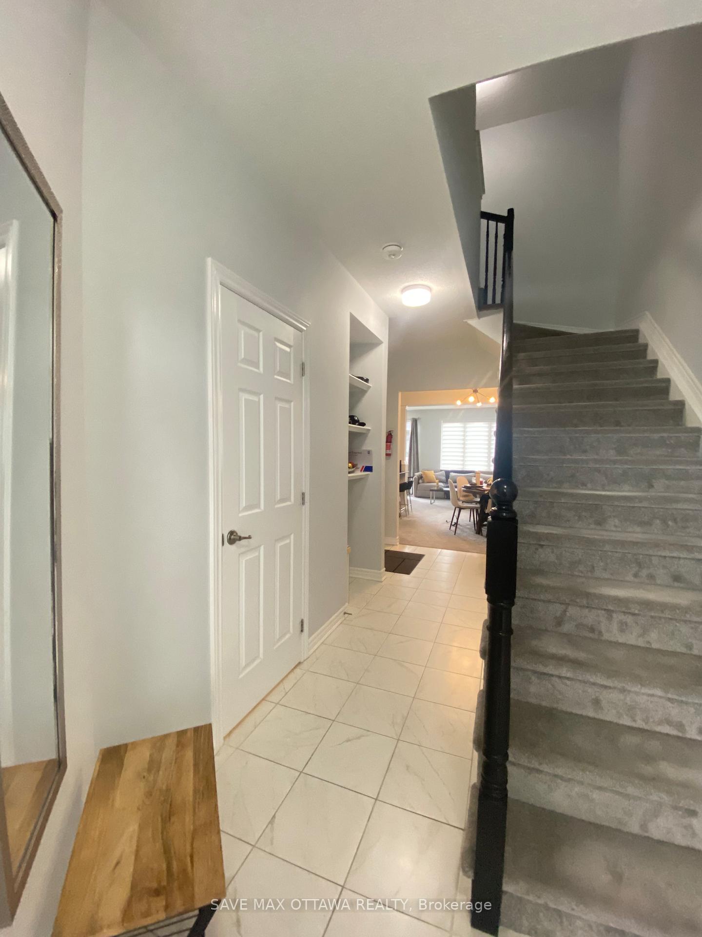 Photo 4 of 781 Brittanic Road, Ottawa, Kanata - Emerald Meadows/Trailwest — HOMEH