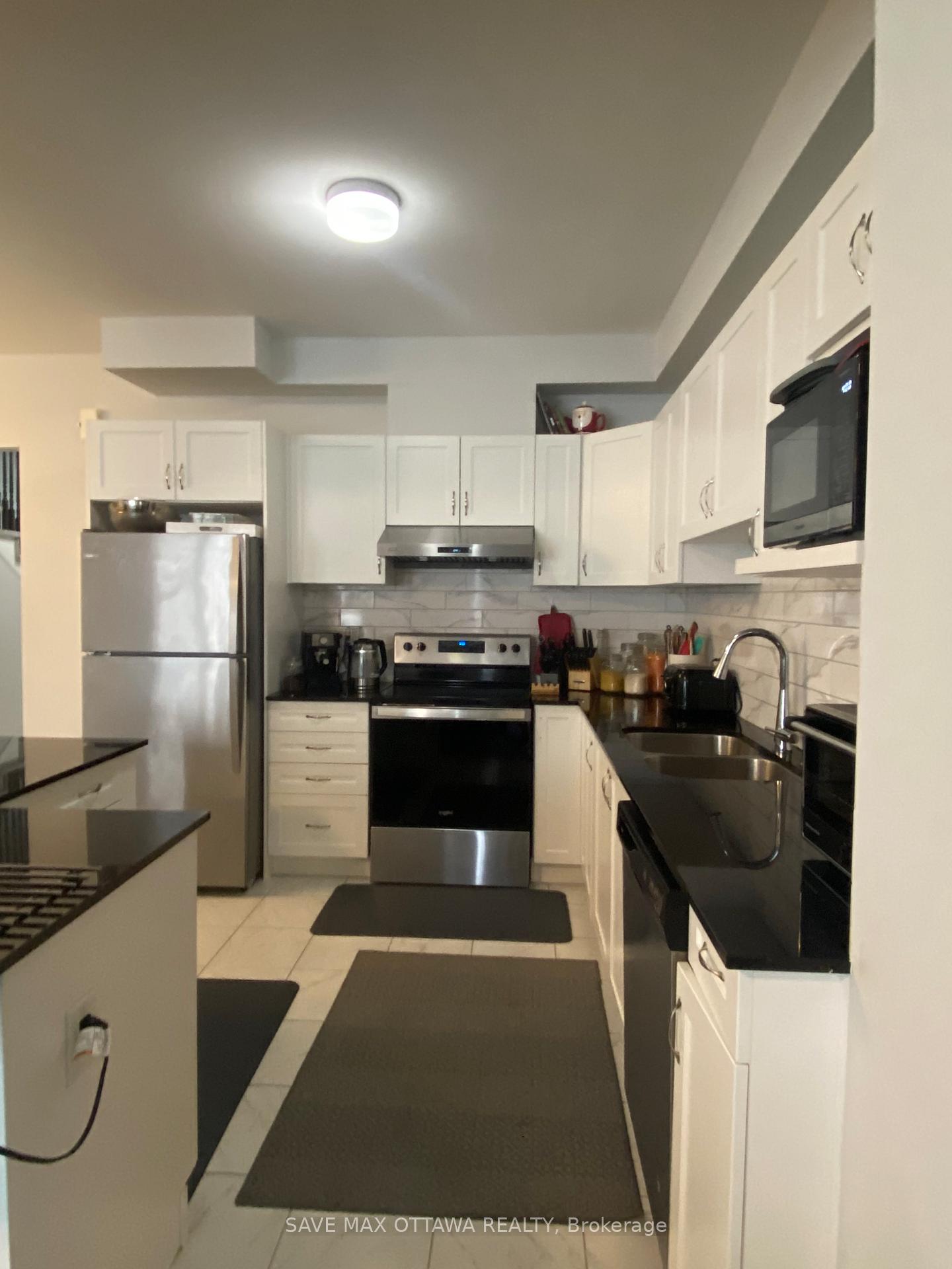 Photo 19 of 781 Brittanic Road, Ottawa, Kanata - Emerald Meadows/Trailwest — HOMEH