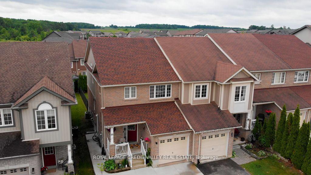 Photo 3 of 55 Rockcliffe Drive, Kitchener — HOMEH