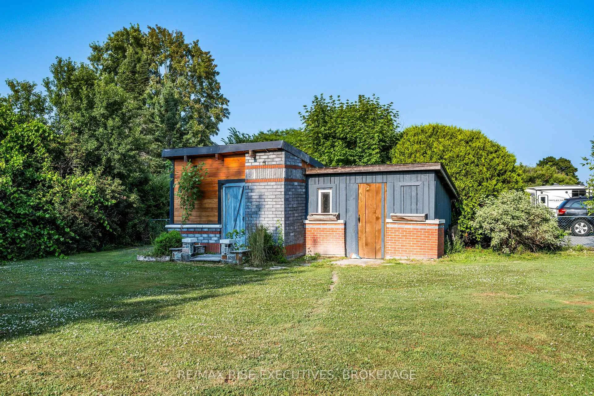 Photo 5 of 1224 Westbrook Road, Kingston, City Northwest — HOMEH