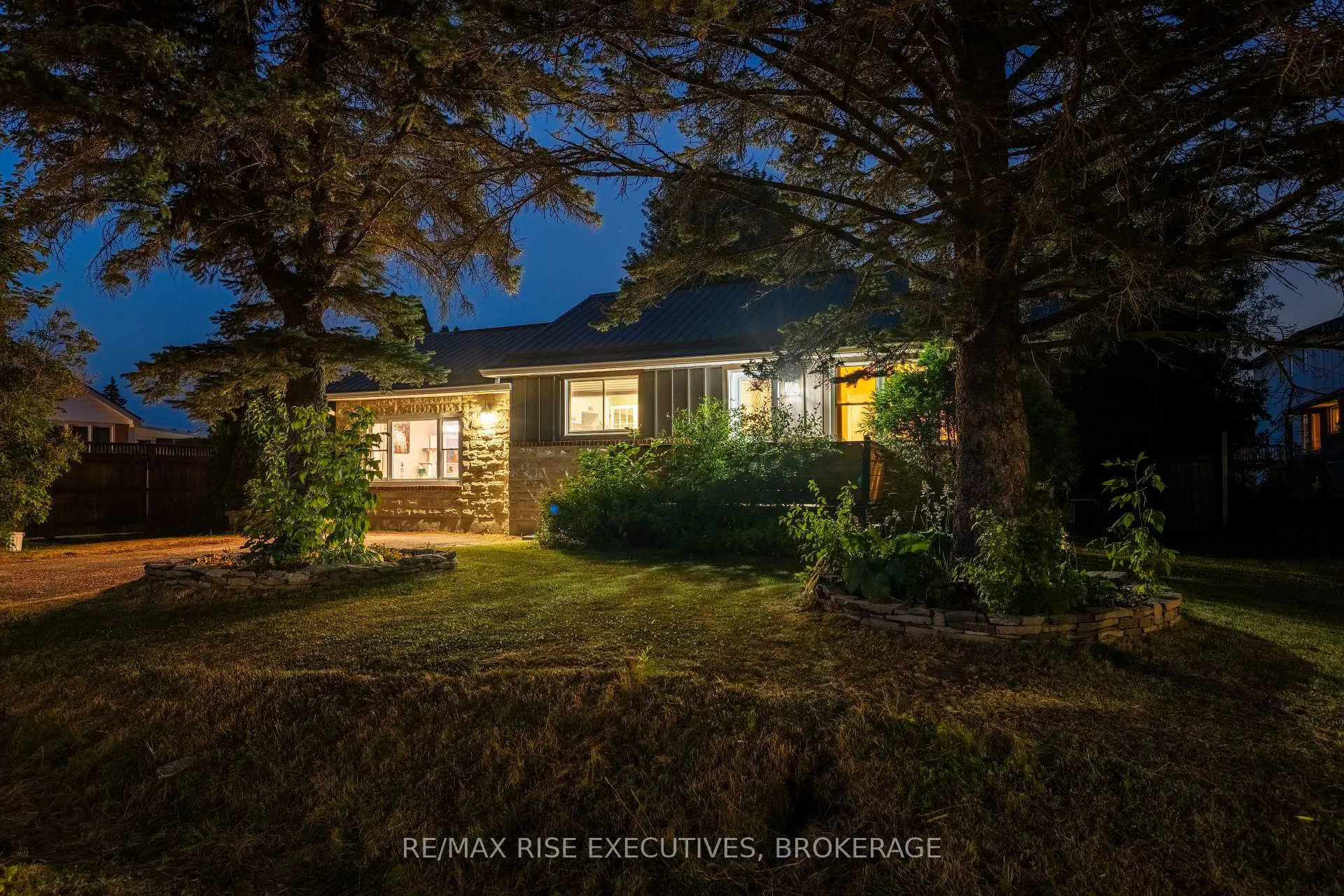Photo 11 of 1224 Westbrook Road, Kingston, City Northwest — HOMEH
