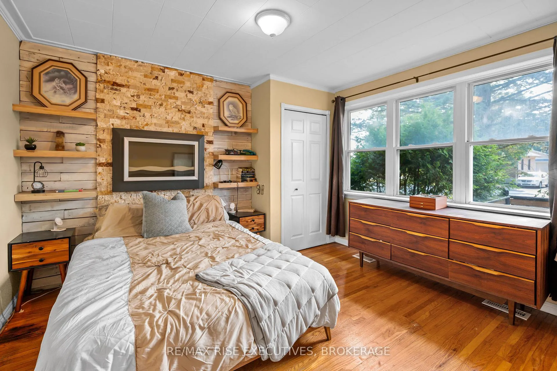 Photo 19 of 1224 Westbrook Road, Kingston, City Northwest — HOMEH