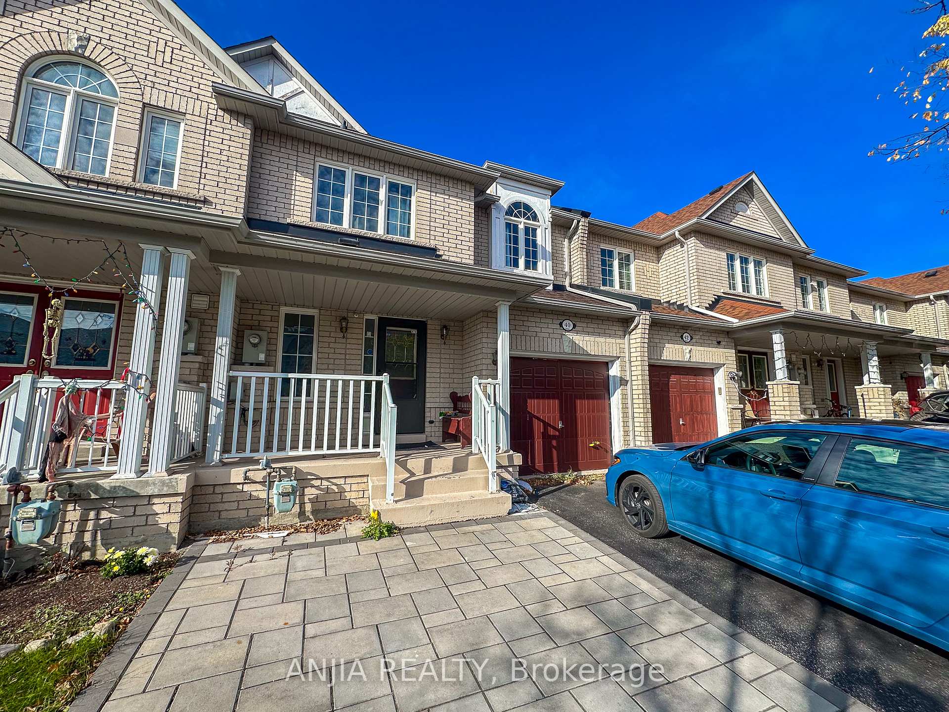 Photo 1 of 40 Cathmar Drive, Markham, Greensborough — HOMEH