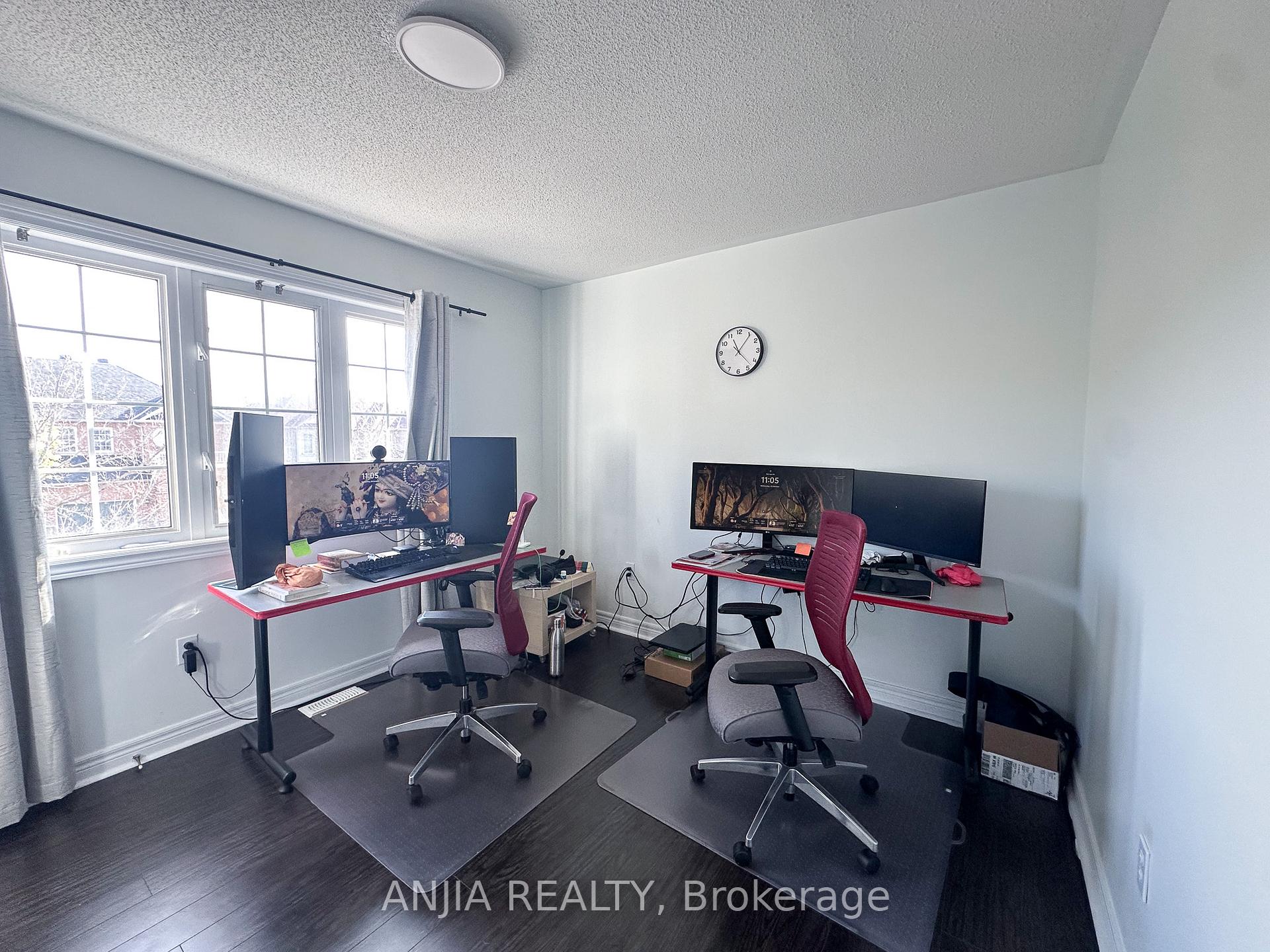 Photo 20 of 40 Cathmar Drive, Markham, Greensborough — HOMEH